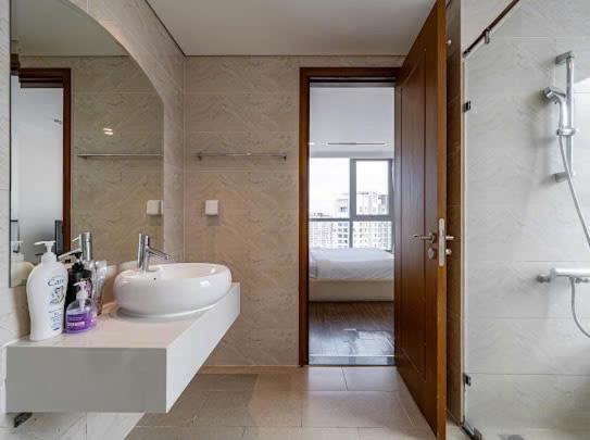 At Vinhome Central Park Apartment *